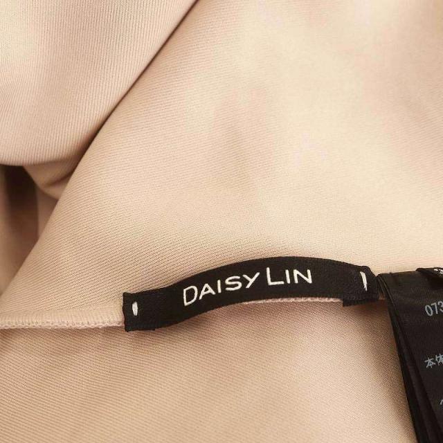 Daisy Lin Top 