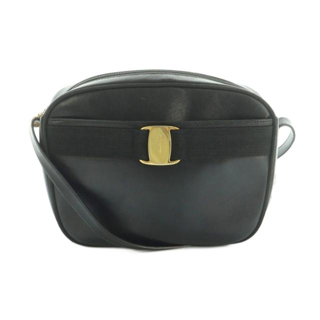 【中古】サルヴァトーレフェラガモ ヴァラリボン クロスボディバッグ ショルダーバッグ レザー 黒 A214183 レディース