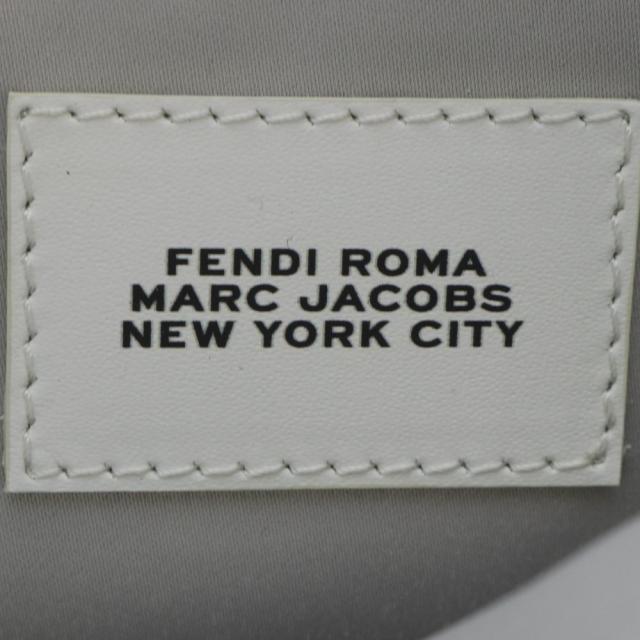 【中古】フェンディ FENDI ×MARC JACOBS ハンドバッグ ワンハンドル ショルダーバッグ 2way ホワイト 8BR809