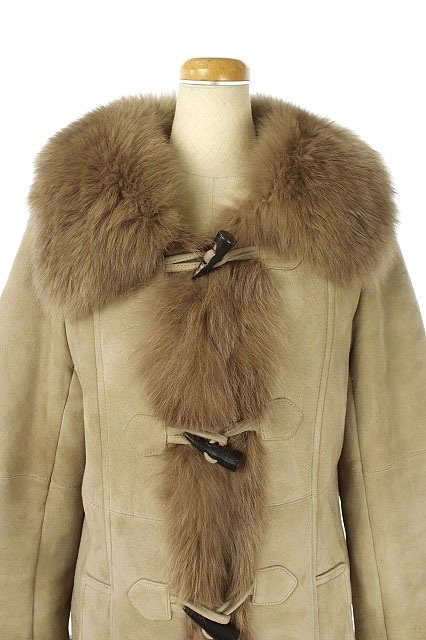 中古 グレースコンチネンタル ムートンコート ダッフル 羊革 フォックスファー 38 グレージュ Es Os レディースの通販はau Pay マーケット ブランド古着のベクトル