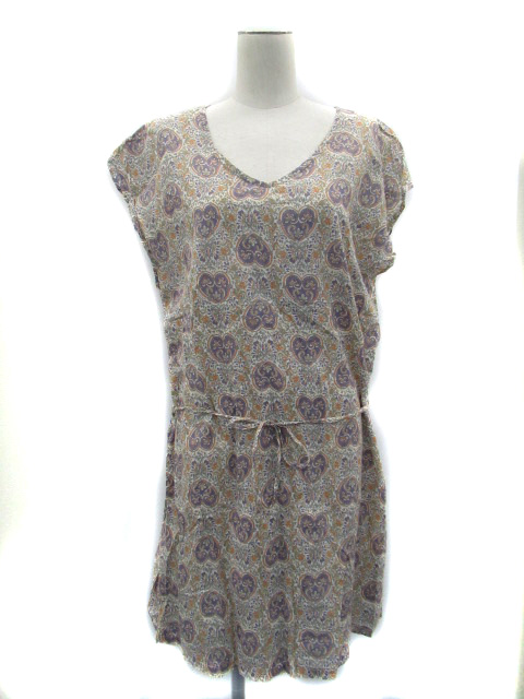 中古 チャオパニック ティピー ワンピース ノースリーブ ひざ丈 ｖネック 総柄 リボン ホワイト 白 レディースの通販はau Pay マーケット ブランド古着のベクトル