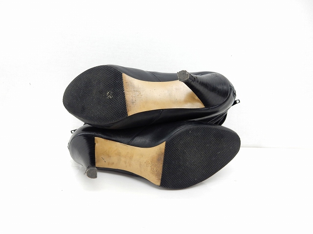 中古 ナインウエスト Nine West 靴 ブーツ ブーティ ショート ラウンドトゥ コーンヒール ジップ 無地 シンプル M 黒の通販はau Pay マーケット ブランド古着のベクトル
