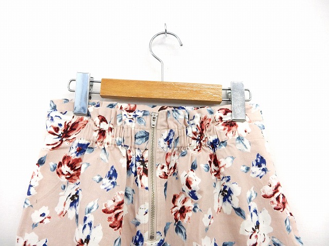 中古 ローリーズファーム Lowrys Farm ミコア Mikoa スカート タイト 膝丈 バックジップ 花柄 F ピンクベージュの通販はau Pay マーケット ブランド古着のベクトル