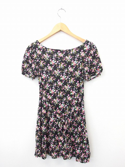 中古 マーキュリーデュオ Mercuryduo ワンピース 半袖 ミニ ボートネック 花柄 F ブラック 黒 Kt21 レディースの通販はau Pay マーケット ブランド古着のベクトル