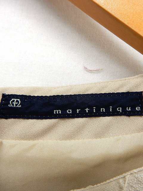 中古 マルティニーク Martinique ワンピース 膝丈 七分袖 凹凸 花柄 バックジップ ベージュ St26 レディースの通販はau Pay マーケット ブランド古着のベクトル