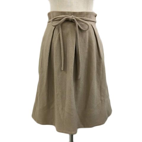 中古 ストロベリーフィールズ スカート フレア ひざ丈 ボックスプリーツ リボンベルト付き ウール 2 ベージュ の通販はau Pay マーケット ブランド古着のベクトル