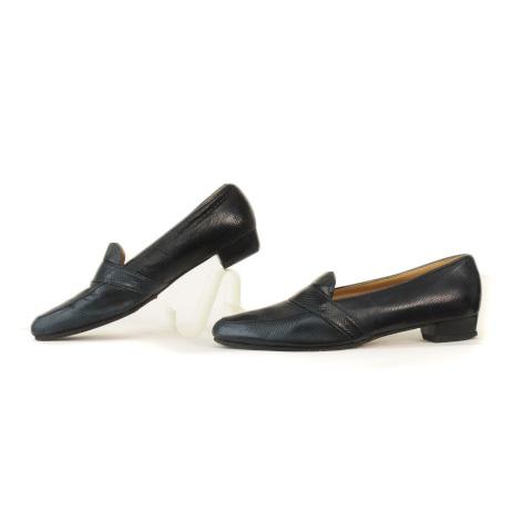 ヒロフ 本革パンプス7cmヒール さき