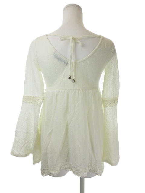 中古 セシルマクビー Cecil Mcbee ブラウス Vネック 長袖 ベルスリーブ レース M 白 ホワイト Ek1 レディースの通販はau Pay マーケット ブランド古着のベクトル