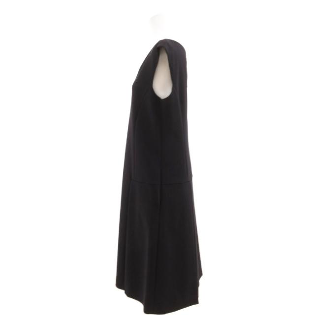 【中古】フォクシーニューヨーク FOXEY NEW YORK ノースリーブ衣装 Vのど頚 太陽面爆発 40 黒いこと /JS ■GY62