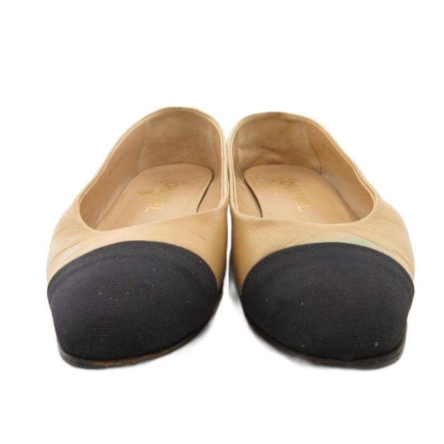【中古】シャネル CHANEL フラットパンプス シューズ ココマーク バイカラー 35.5C ベージュ 黒 ブラック /YJ_3