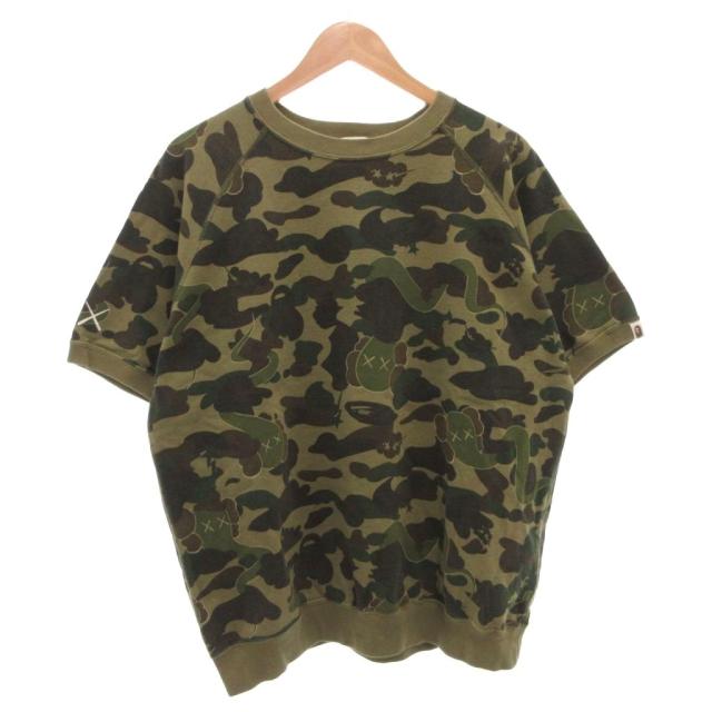 【中古】アベイシングエイプ A BATHING APE KAWS スウェット カットソー 半袖 カモフラ 迷彩 半袖 L 緑 グリーン