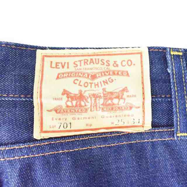 【中古】未使用品 リーバイス Levi's VINTAGE CLOTHING 701 1950年モデル セルビッジデニム ジーンズ 25｜au PAY  マーケット