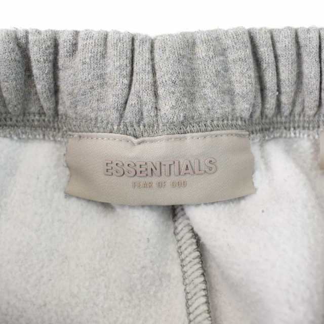 中古】エッセンシャルズ FOG ESSENTIALS FEAR OF GOD 22AW スウェット