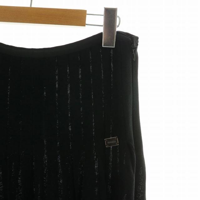 【中古】シャネル CHANEL ニットプリーツスカート ひざ丈 ロゴプレート 40 M 黒 ブラック P19165V01094 /XZ ■GY17_4