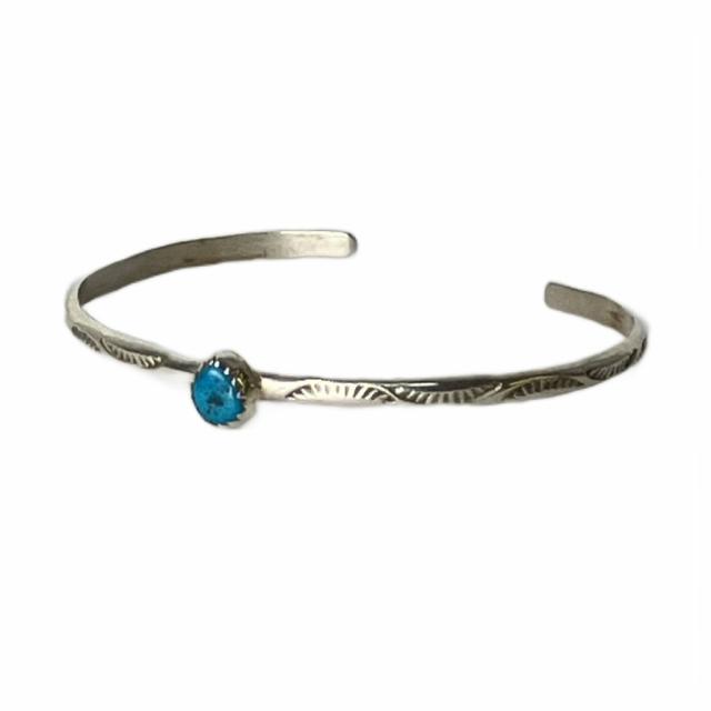 【中古】ターコイズシルバーバングル スタンプワーク sterling刻印 USA刻印 アクセサリー ブレスレッド シルバー