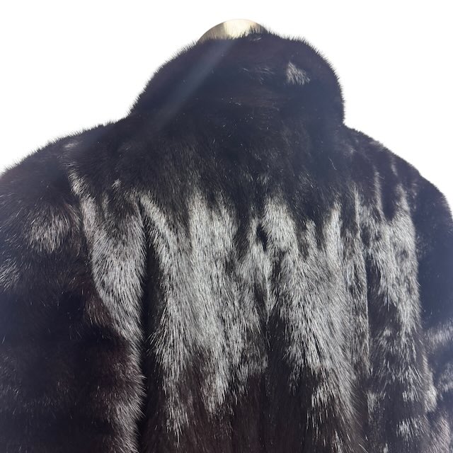 ブラックミンク MINK リアルファー ミドルコート 本毛皮 黒 サイズ13 中古】ブラックミンク MINK 毛皮 コート リアルファー 裏地花柄 17号