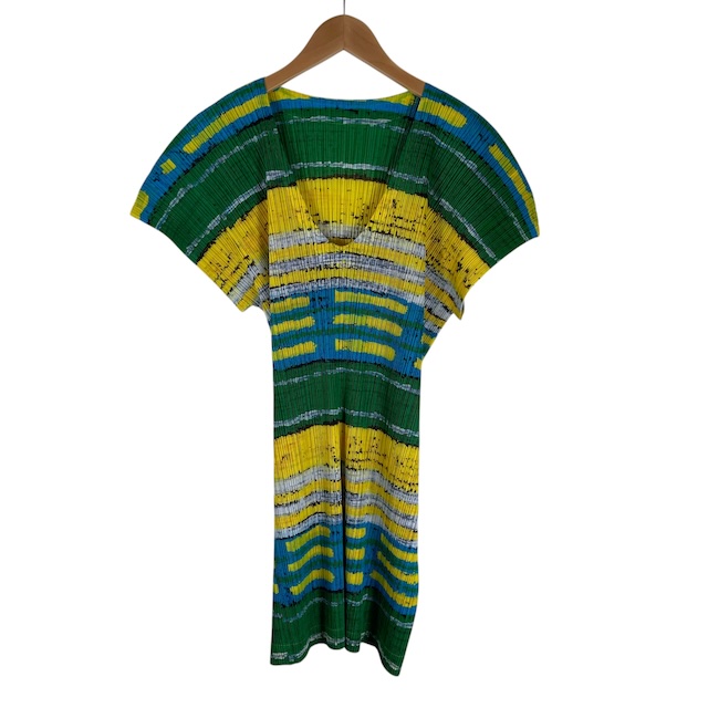 【中古】プリーツプリーズ イッセイミヤケ ISSEY MIYAKE 総柄 マルチカラー PP21-JT685 チュニック ブラウス 3 L相当