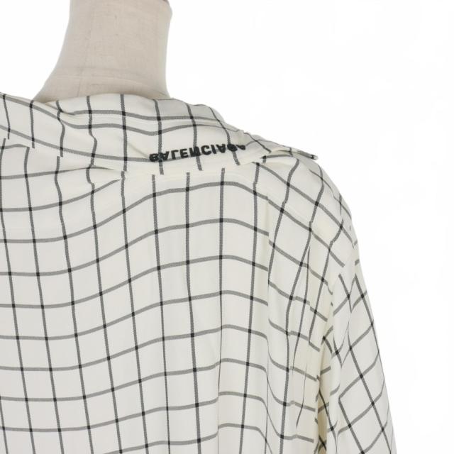 バレンシアガ BALENCIAGA 変形 オーバーサイズ チェックシャツ 半袖 ワンポイントロゴ 36 白 ホワイト 556340 レディース 中古】バレンシアガ BALENCIAGA 変形 オーバーサイズ チェック