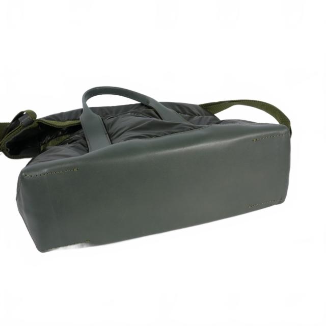 【中古】サカイ sacai ドライナイロン ショルダーバッグ 2WAY 緑 カーキ 21-0269S レディース 中古】サカイ sacai ドライナイロン ショルダーバッグ 2WAY 緑 カーキ