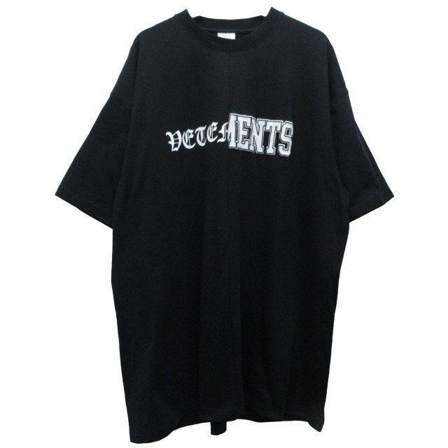 【中古】ヴェトモン ベトモン VETEMENTS vertical cut-up LogoTee Tシャツ 半袖 ロゴ ブラック XLサイズ 93419 0322