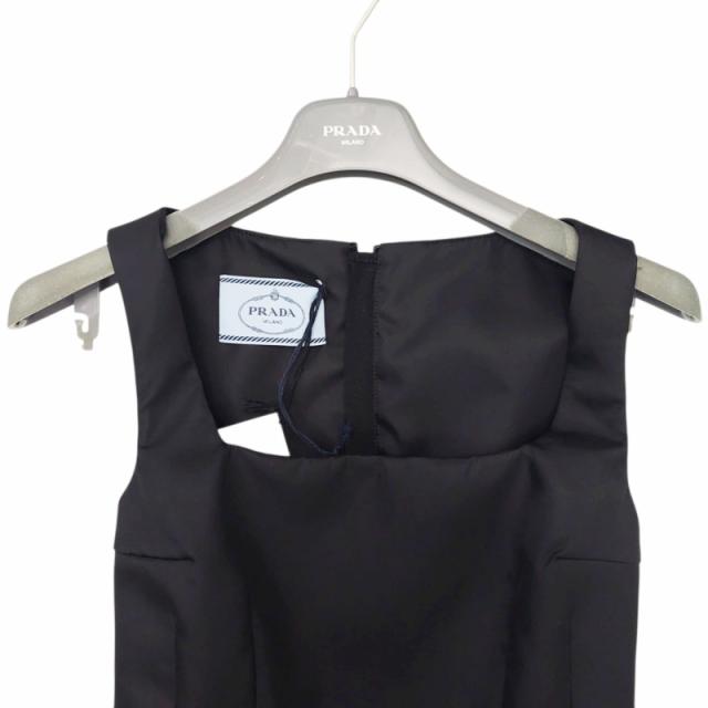 中古】未使用品 プラダ タグ付き 24SS Re-Nylon ポーチ付 中古】未使用品 プラダ タグ付き 24SS Re-Nylon ポーチ付