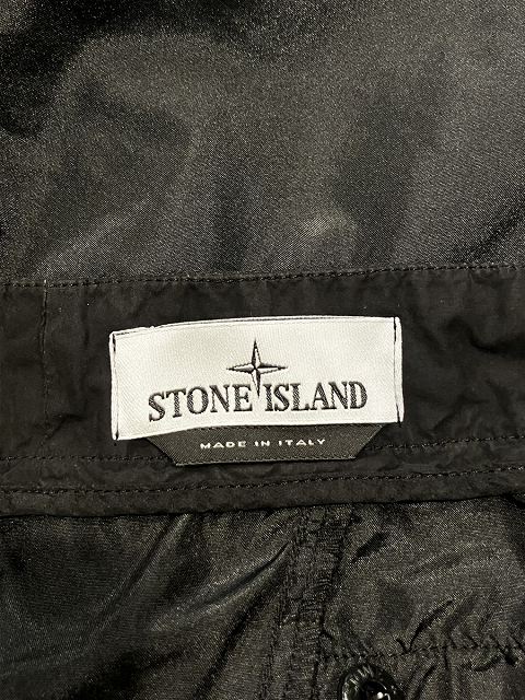 【中古】ストーンアイランド STONE  Bermuda Comfort Shortsショートパンツ ジッパーフライ W30 中古】ストーンアイランド STONE ISLAND Bermuda Comfort Shorts