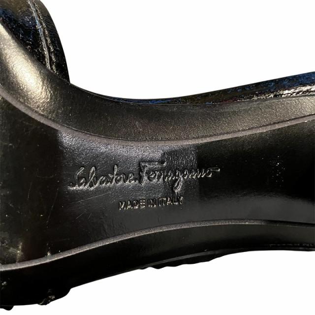 中古】サルヴァトーレフェラガモ Salvatore Ferragamo サンダル