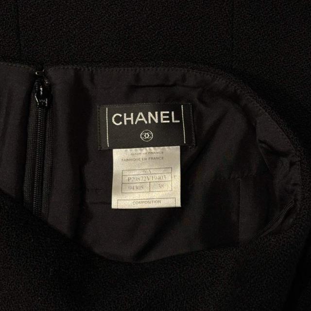 【中古】シャネル CHANEL 美品 06A スカート ココマーク ひざ丈 黒 ブラック 38 M位 レディース_3
