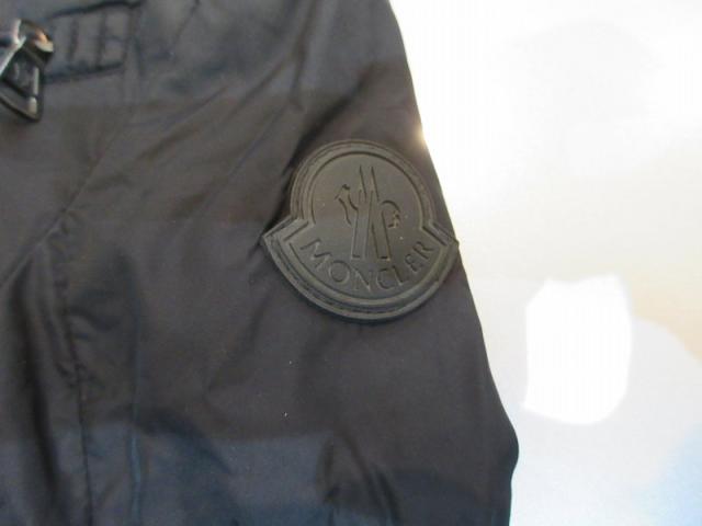 【中古】モンクレール MONCLER ブルゾン 上着 キッズ 男の子 ブラック 4A ナイロン キッズ_1