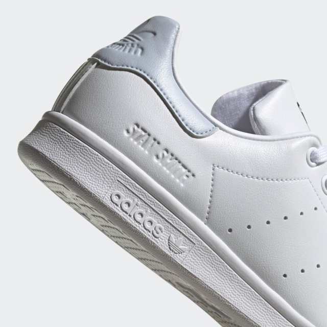 アディダス スタンスミス Stan Smith フットウェアホワイト コアブラック ハローブルー Fx5579 日本国内正規品 の通販はau Pay マーケット Archtrade