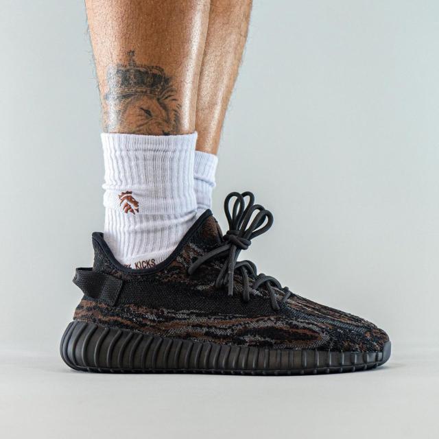 [アディダス] イージー ブースト 350 V2 [YEEZY BOOST 350 V2] ブラック/ブラウン/グレー GW3774 日本国内正規品_6