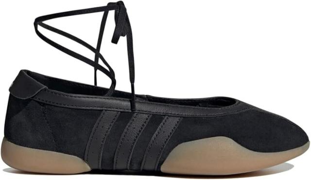 [アディダス] テコンドー メイ バレエ [W TAEKWONDO MEI BALLET] コアブラック/クラウドホワイト/ガム JQ0669