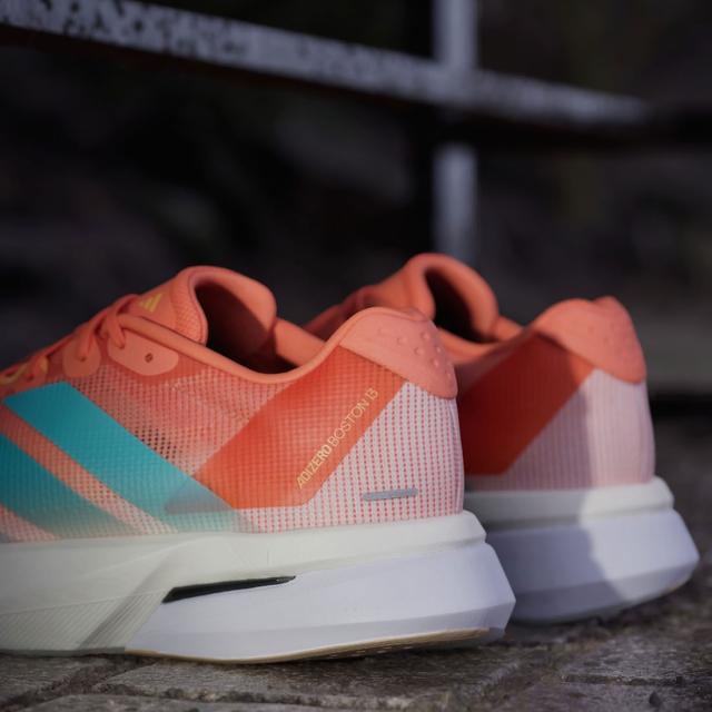 [アディダス] アディゼロ ボストン 13 [ADIZERO BOSTON 13] セミコーラル/フラッシュアクア/フラッシュオレンジ