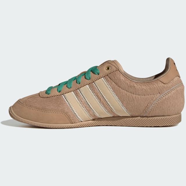 [アディダス] ジャパン [JAPAN SHOES] ワームサンドストーン/クリスタルサンド/アルミナ JP6148 アディダス] ジャパン [JAPAN SHOES] ワームサンドストーン/クリスタル