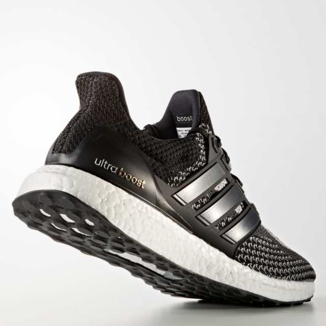 [アディダス] ウルトラブースト Ltd Glow [UltraBOOST Ltd Glow] コアブラック/コアブラック BY1795  日本国内正規品｜au PAY マーケット