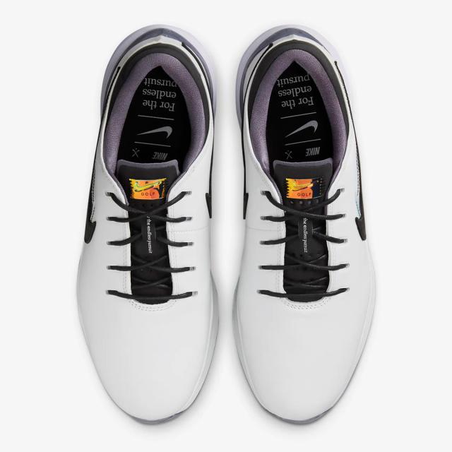 ナイキ NIKE エア ズーム ビクトリー ツアー 3 NRG [Air Zoom