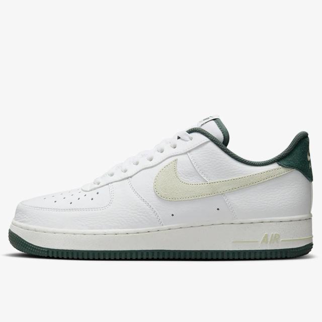 [ナイキ] エア フォース 1 '07 LV8 COB[AIR FORCE 1 '07 LV8 COB] ホワイト/グリーン HF1939-100