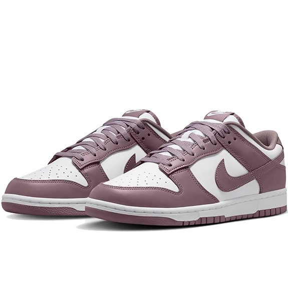 [ナイキ] ダンク ロー レトロ [DUNK LOW RETRO] ホワイト/ホワイト/トープグレー DV0833-112の通販は