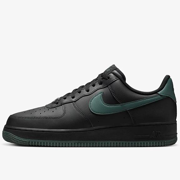[ナイキ] エア フォース 1 '07 [AIR FORCE 1 '07] ブラック/ビンテージグリーン FJ4146-001_3