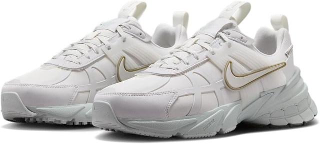 [ナイキ] V2K ラン ゴアｰテックス [W V2K RUN GORE-TEX] プラチナムティント/サミットホワイト/ライトシルバー/プラチナムティント FZ2622-004