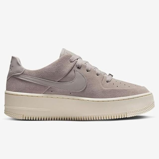 [ナイキ] エア フォース 1 セージ ロー [W AIR FORCE 1 SAGE LOW] カレッジグレー/ペールアイボリー/カレッジグレー AR5339-004