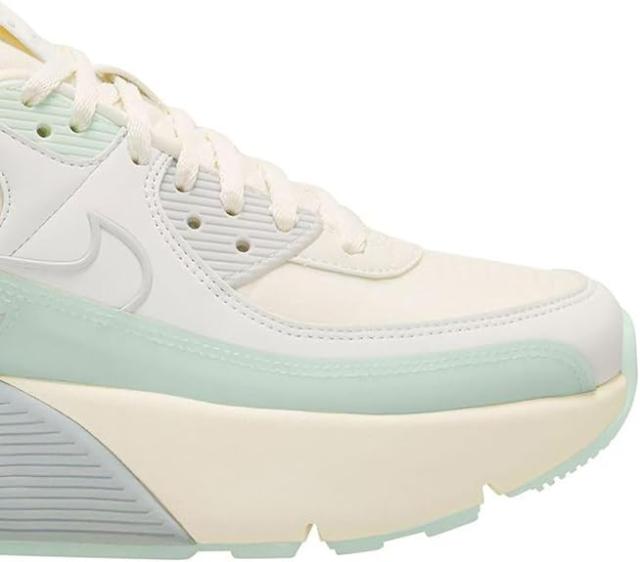 [ナイキ] エア マックス 90 LV8[W AIR MAX 90 LV8] セイル/ライトグリーン/グレー HF0782-102