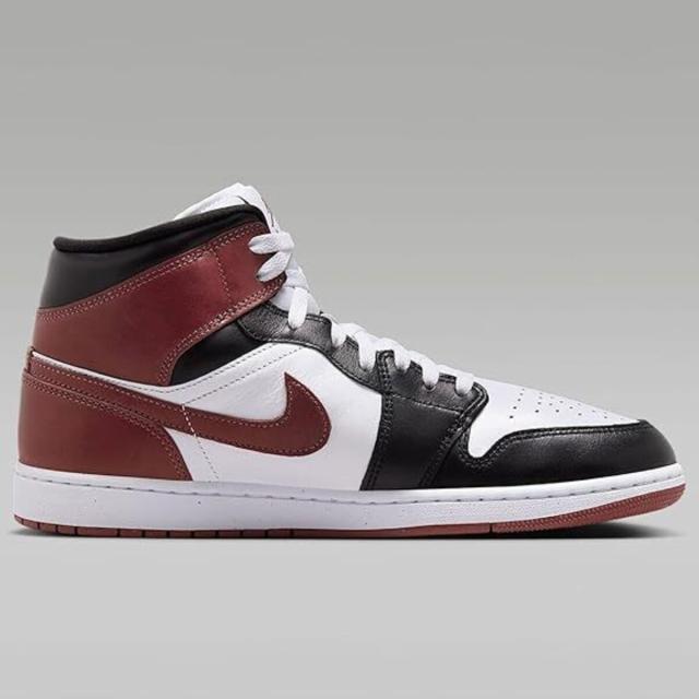 [ナイキ] エア ジョーダン 1 ミッド SE [AIR JORDAN 1 MID SE] ホワイト/ブラック/ダークポニー HF3216-102