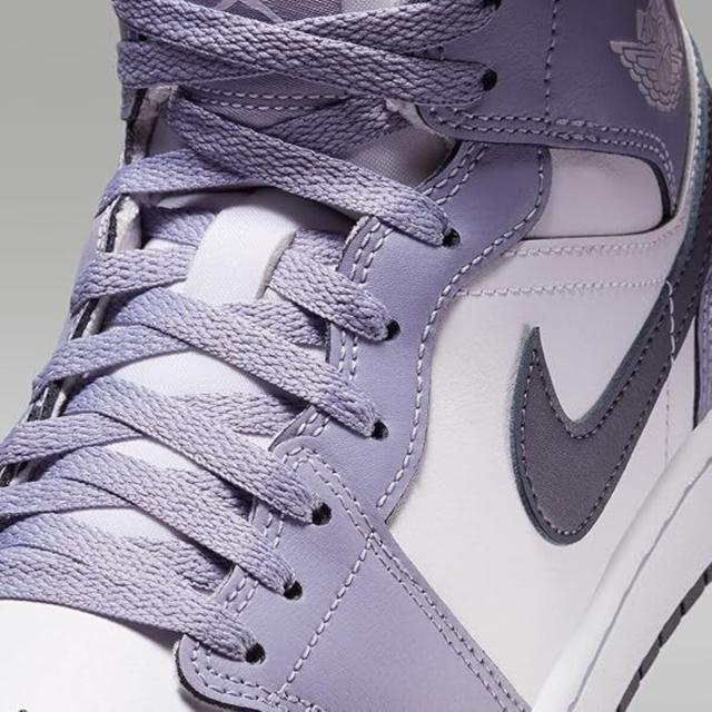 ナイキ] エア ジョーダン 1 ミッド [AIR JORDAN 1 MID] ホワイト