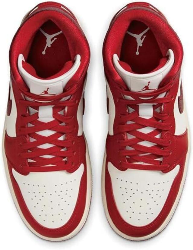 ナイキ] エア ジョーダン 1 ミッド SE [AIR JORDAN 1 MID SE