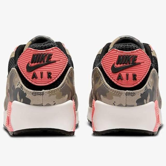 [ナイキ] エア マックス 90 プレミアム [AIR MAX 90 PRM] ライトカーキ/マジックエンバー/ミンクブラウン/ブラック IF1721-200