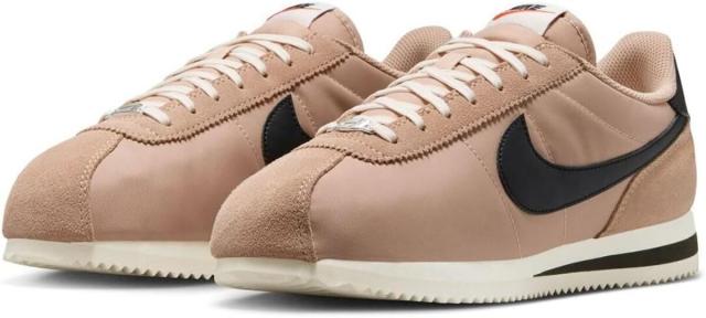 [ナイキ] コルテッツ [W Cortez] デザート/ブラック IF1764-200