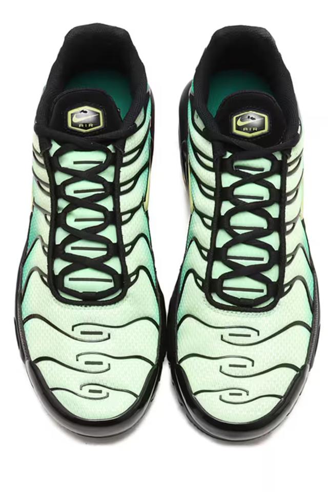[ナイキ] エア マックス プラス [AIR MAX PLUS] ベイパーグリーン/マラカイト/ブラック/ライトレモンツイスト DM0032-301_4