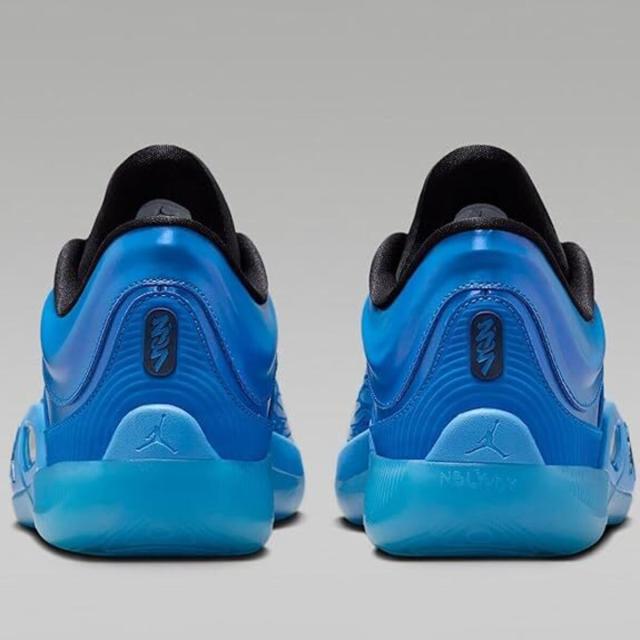 [ナイキ] ザイオン 4 PF [ZION 4 PF "Iridescence"] ライトフォトブルー/ブラック/ブルーゲイズ/コースト FD0591-400