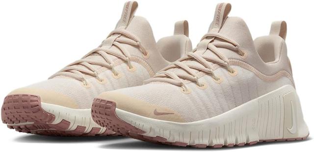 [ナイキ] フリー メトコン 6 [W Free Metcon 6] ソフトパール/パールホワイト/セイル/パーティクルピンク FJ7126-011